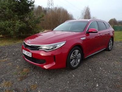 Używany Kia Optima 156 KM (114 kW) 2017 Czerwony Kombi