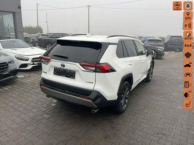 Biały Używany 2023 Toyota RAV4 SUV | 87 900 zł