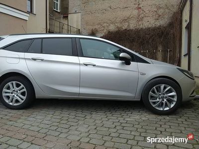 używany Opel Astra 1.6cdti 2016