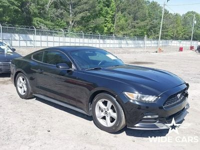 Czarny (metalik) Używany 2015 Ford Mustang Coupe | 39 100 zł