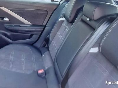 Używany Opel Astra Ultimate 131 KM (96 kW) 2024 Srebrny Hatchback