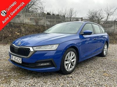 Używany Skoda Octavia 110 KM (80 kW) 2022 Niebieski Kombi
