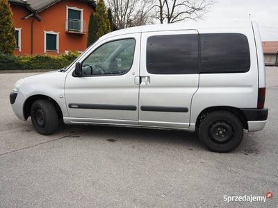 Używany 2004 Citroën Berlingo Prestige Minivan | 14 800 zł
