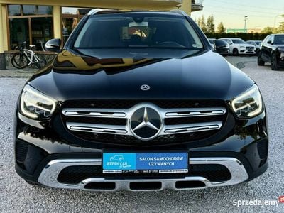 Mercedes GLC300
