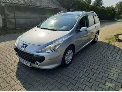 Srebrny Używany 2006 Peugeot 307 Kombi | 8500 zł