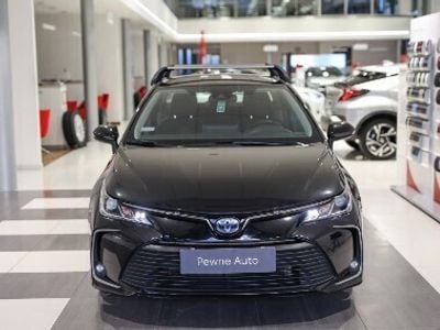 Używany Toyota Corolla Comfort 122 KM (89 kW) 2022 Czarny Sedan/Limuzyna