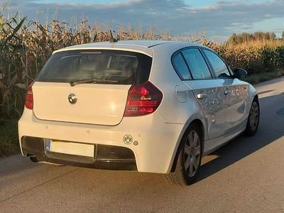 Biały Używany 2008 BMW 116 Hatchback | 19 900 zł (Drogi)