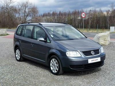 używany VW Touran Touran 1.9TDI 105KM Klimatronik Zero korozji1.9TDI 105KM Klimatronik Zero korozji