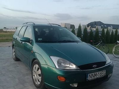 Używany Ford Focus Ghia 1999