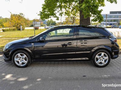 używany Opel Astra GTC Astra 1,9CDTI (120KM)Lift Bezwypadkowy