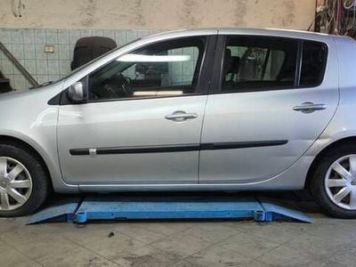 Używany Renault Clio III 2006 Hatchback