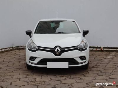 Biały Używany 2017 Renault Clio IV Hatchback | 27 999 zł (Uczciwa cena)