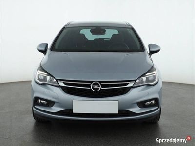 Srebrny Używany 2017 Opel Astra Kombi | 37 499 zł (Uczciwa cena)