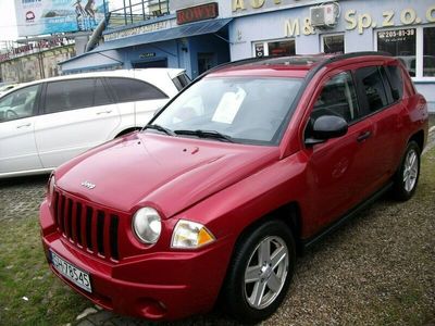 używany Jeep Compass 2.4dm 175KM 2007r. 147 000km