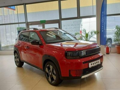 Czerwony Nowe 2025 Fiat Grande Panda La Prima Hatchback | 89 800 zł (Uczciwa cena)