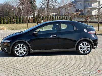Czarny Używany 2009 Honda Civic Hatchback | 29 900 zł (Dość drogi)