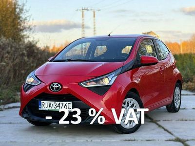 Używany Toyota Aygo 72 KM (52 kW) 2021 Czerwony (metalik) Hatchback