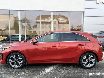 Używany Kia Ceed 2019 Czerwony Hatchback