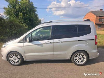 Używany Ford Tourneo Courier 2020 Szary Minivan