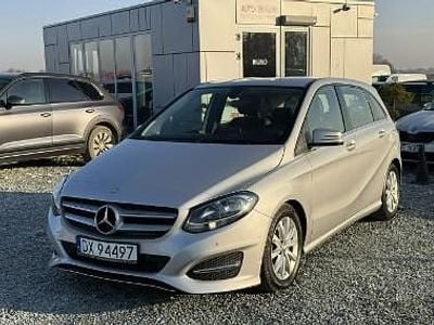 używany Mercedes A180 1.5 109KM 2016r. tylko 108 tys. km. navi, kamera, zadbany