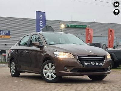 Używany Peugeot 301 72 KM (52 kW) 2014 Brązowy (metalik) Sedan/Limuzyna