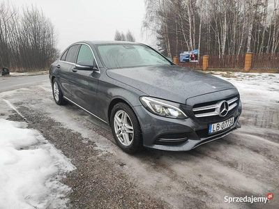 Używany Mercedes C180 116 KM (85 kW) 2015 Grafitowy Sedan/Limuzyna