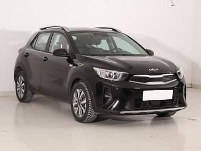 Czarny Używany 2024 Kia Stonic SUV | 66 999 zł (Uczciwa cena)