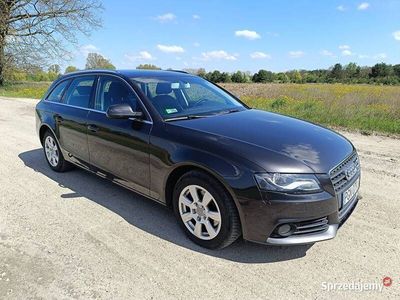 używany Audi A4 b8 kombi 2010 r. Navi,pdc ksenon