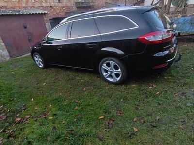 Czarny Używany 2011 Ford Mondeo Kombi | 16 500 zł (Uczciwa cena)