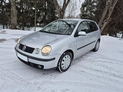 Używany VW Polo 64 KM (47 kW) 2004 Srebrny Hatchback