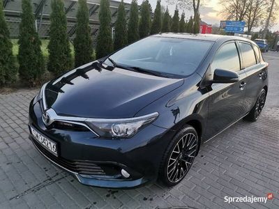 używany Toyota Auris 1.6 benzyna 2016r