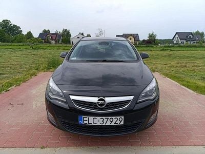 używany Opel Astra 1.6 Turbo 180KM LPG 2010r