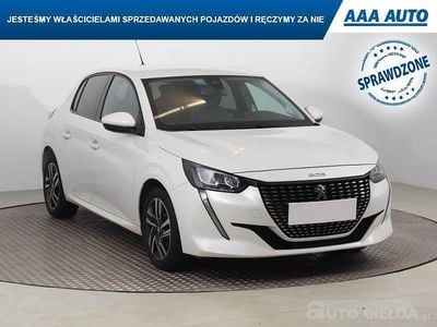 Używany Peugeot 208 2021 Biały Hatchback
