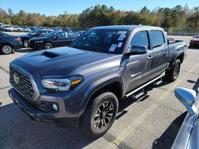 używany Toyota Tacoma 3.5dm 278KM 2021r. 19 900km