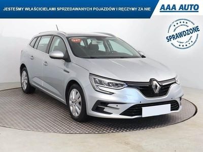 Używany Renault Mégane IV 140 KM (102 kW) 2022 Srebrny
