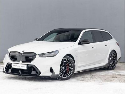 Biel alpejska Używany 2025 BMW M5 Comfort Edition Kombi | 579 900 zł