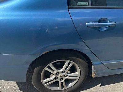 Używany 2006 Honda Civic Hybrid Sedan/Limuzyna | 10 500 zł