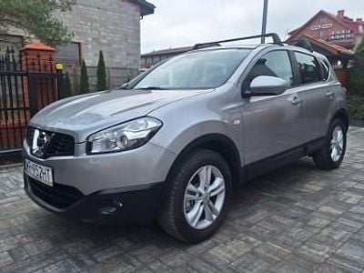 Srebrny Używany 2010 Nissan Qashqai SUV | 27 900 zł (Uczciwa cena)