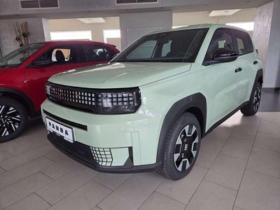 Nowe Fiat Grande Panda La Prima 110 KM (80 kW) 2025 Lakier metalizowany niebieski lago Hatchback