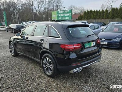 Mercedes GLC220