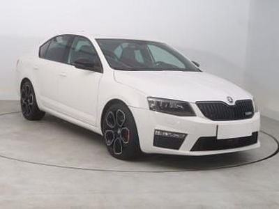 Biały Używany 2014 Skoda Octavia Hatchback | 45 499 zł (Super Cena)