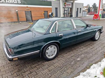Używany Jaguar XJ40 Sovereign 1994 Zielony Sedan/Limuzyna