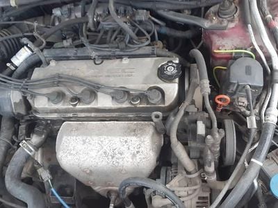 używany Honda Accord VI 2.0 benzyna/czesci/.