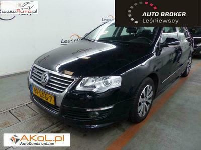 używany VW Passat 1.6dm 105KM 2010r. 142 859km