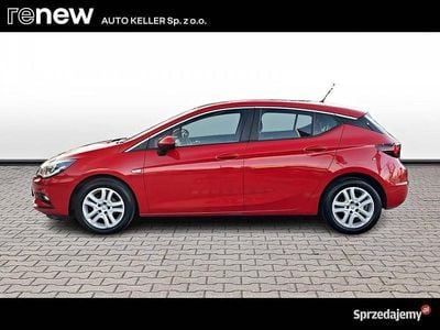 Czerwony Używany 2018 Opel Astra Hatchback | 47 000 zł (Dość drogi)