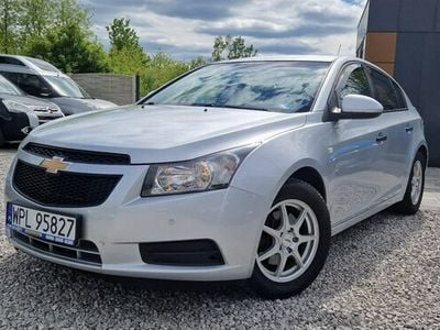 Używany Chevrolet Cruze 131 KM (96 kW) 2013 Srebrny (metalik) Hatchback