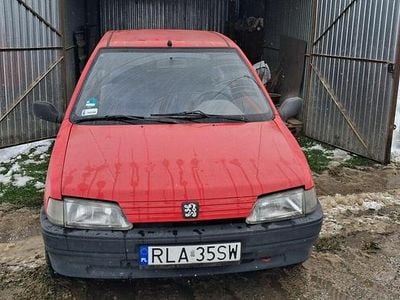 Używany Peugeot 106 1996 Czerwony Hatchback