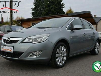 Inny kolor Używany 2011 Opel Astra Hatchback | 26 900 zł (Uczciwa cena)