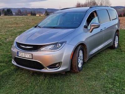 używany Chrysler Pacifica ROK PRODUKCJI: 2017