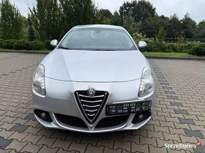 Srebrny Używany 2012 Alfa Romeo Giulietta Hatchback | 19 900 zł (Uczciwa cena)